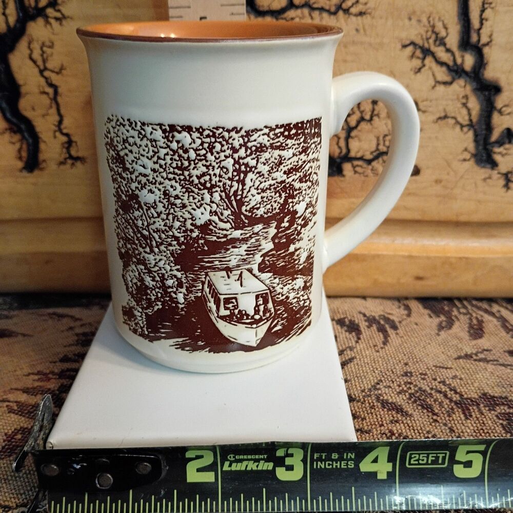 Vintage Wisconsin Dells Souvenir Coffee Mug Stand Rock Chimney River Boat Cup
